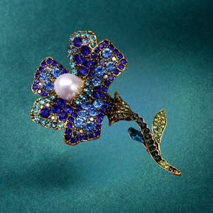 Vintage Multi-Color/Blue Crystal Rhinestone Large Flower Brooch Pin
