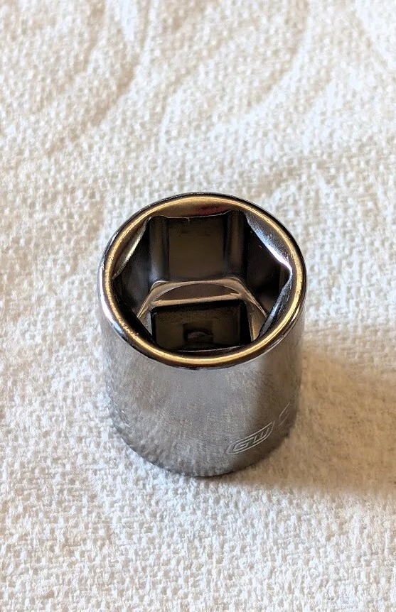 GearWrench 3/8" Drive 6 Point SAE Socket(s) - PICK YOUR SIZE - Image 1 of 1