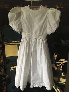 Vintage White Floral Embroidered Ruth of Carolina Dress, 8 - Picture 1 of 12