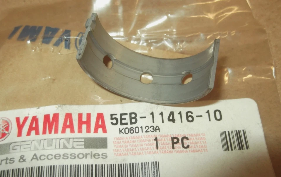 Carcasa de rodamiento principal OEM 5EB-11416-10 Yamaha YZF-R6 FZ6 FZ6 FZ6R NUEVO DE STOCK Foto 1 de 1