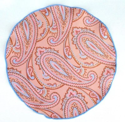 Lord R Colton Masterworks Bolsillo Redondo Lerici Oro Paisley Seda - $75 Minorista Nuevo Foto 1 de 2