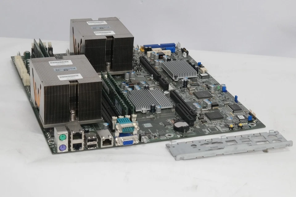 HP PROLIANT DL185 G5 SYSTEM BOARD 452339-001 2 2.3GHZ CPU 8GB MEMORY 445120-001 - Image 1 of 4