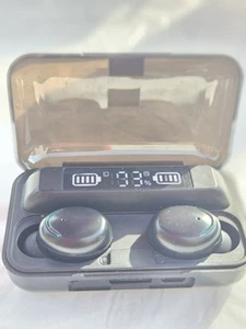 iJoy Juiced Earbuds (with charging case) - Picture 1 of 12