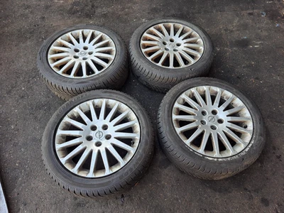 Opel Signum 1 Satz Alufelgen mit Goodride Winterreifen 215/50R17 Dot 2622 - Bild 1 von 4