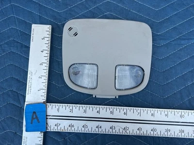 Pontiac G6 2006-2010 conjunto de lámpara de tocador luz de mapa cúpula frontal OE #16DU Foto 1 de 4