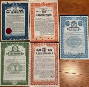 City of Jersey City. Set di 5 certificati obbligazionari. Maglietta nuova - Foto 1 di 1