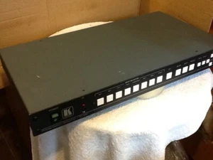 Kramer VP-724XL 8-input Scaler / Presentation Switcher 480p, 720p, 1080i - Picture 1 of 5