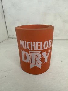 Vintage Bier Koozie - Michelob Trockenbier - Neu mit Etikett - schneller Versand - H3 - Bild 1 von 4