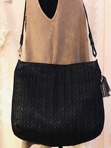 Stella & Dot Black Faux Leather Large Waverly Expandable Shoulder/Crossbody Bag