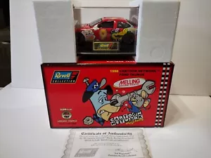Lake Speed #9 Huckleberry Hound 1998 Ford Taurus 1:24 Revell Ltd Ed(4002) - Picture 1 of 3