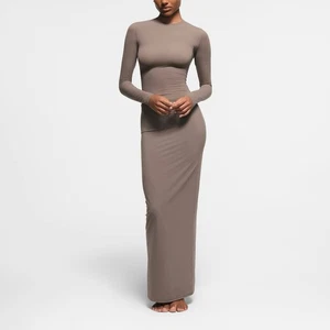 Neu mit Etikett Skims Fits Everybody langärmliges Damen-T-Shirt Größe M Amethyst AP-TSH-0650 - Bild 1 von 6