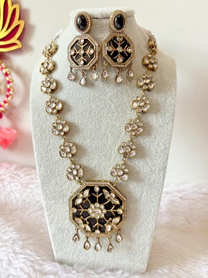 Indian Bollywood Style Latest Collection long Necklace With Earrings - Image 1 of 2