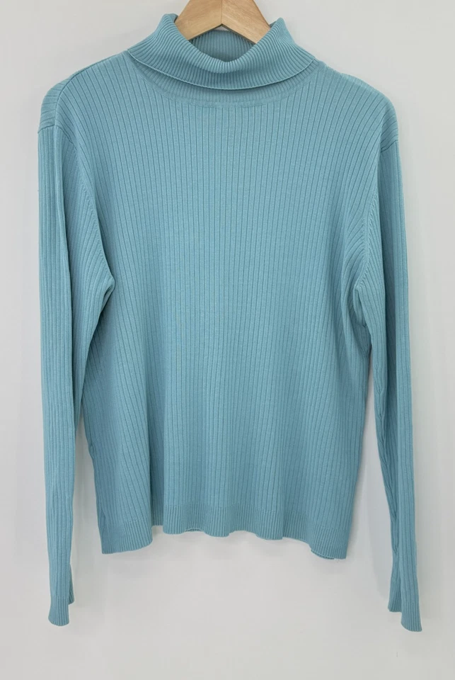 Suéter Chico's Azul Turquesa Acanalado Mezcla Seda Cuello Alto Ligero Talla 3 Foto 1 de 4