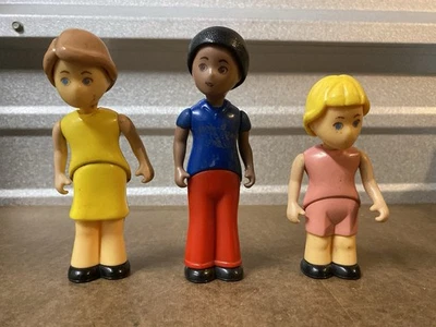 3 VTG Little Tikes Dollhouse Family Doll Mom Sister Girl People African American - Image 1 of 4