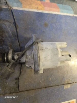 81 82 83 84 85 OMNI DISTRIBUTOR 4-135 2.2L 10482 - Image 1 of 2