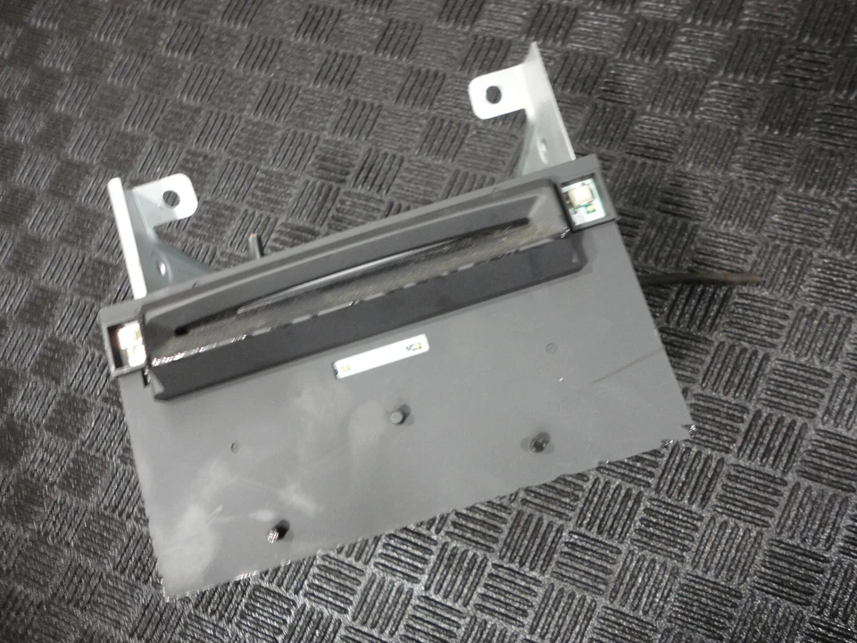 Infiniti M35 X Bose 2006 receptor reproductor de CD 28185 EH200 Foto 1 de 4