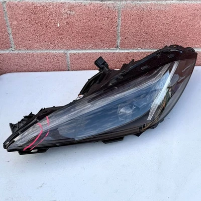 Conjunto de bombilla LED lateral izquierdo Chevrolet Corvette 20-25 OEM 20-25 Foto 1 de 4