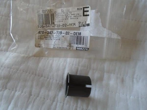 Genuine Steering Shaft Bushing 92834773902 for Porsche - Imagen 1 de 4