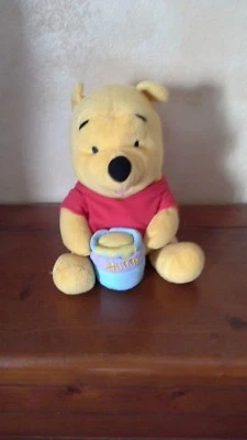 Disney - winnie  the pooh Peluche 23 cm. - Immagine 1 di 2