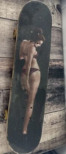 Superior skateboard red gummy bear with thunder trucks - Picture 1 of 11