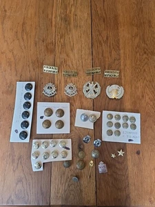 ww2 Military Buttons and Cap Badges - Picture 1 of 24
