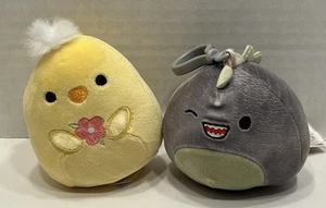 Squishmallows 3.5" Llaveros Clip-on Lote de 2 Triston Chick & Xander Dinosaurio - Imagen 1 de 15
