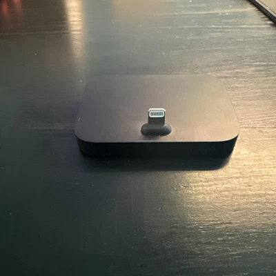 Apple Iphone Lightning Dock Charging Base - Image 1 of 3