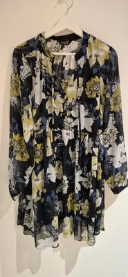 Evans Size 20 Curve Navy Floral Chiffon Blouse &Cami Longline Tier Hem Christmas - Image 1 of 4