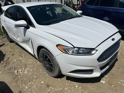 二手右前门窗调节器 前部适合:2014 福特 Fusion 电动 wit — 第 1/4 张图片