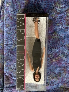 Barbie Basics Model No. 09 Collection 001 Doll Black Label Blonde R9920 - Picture 1 of 7