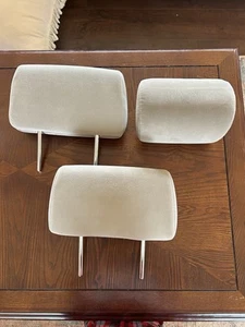 2005 2006 2007 2008 2009 2010 2011 TOYOTA TACOMA REAR GRAY CLOTH SEAT HEADREST - Picture 1 of 10