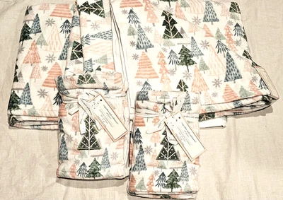 Cupcakes y Cachemira 3 Baño y 4 Toallas de Mano Árboles de Navidad Copos de Nieve NUEVO Foto 1 de 4