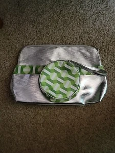 Lot 2 Clinique Shiny Metallic Silver Green Cosmetic Makeup Bag Zipper Pouch - Picture 1 of 5