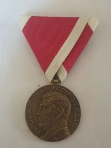 Independent State of Croatia WWII Medal for Courage Ante Pavelić - Bronze - Picture 1 of 6