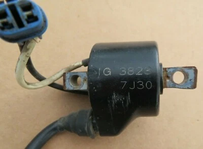 1998 Suzuki RM125 OEM Ignition Coil Vintage 98 RM 125 250 RM250 96 00 03 04 07 - Image 1 of 4