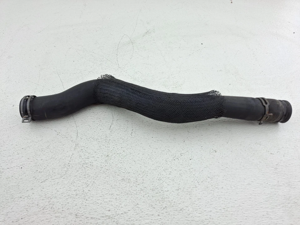 Cadillac Srx 2010-2016 motor radiador refrigerante superior manguera fabricante original Foto 1 de 4