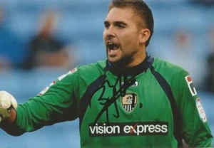 NOTTS COUNTY: BARTOSZ BIALKOWSKI SIGNED 6x4 ACTION PHOTO+COA - Picture 1 of 1
