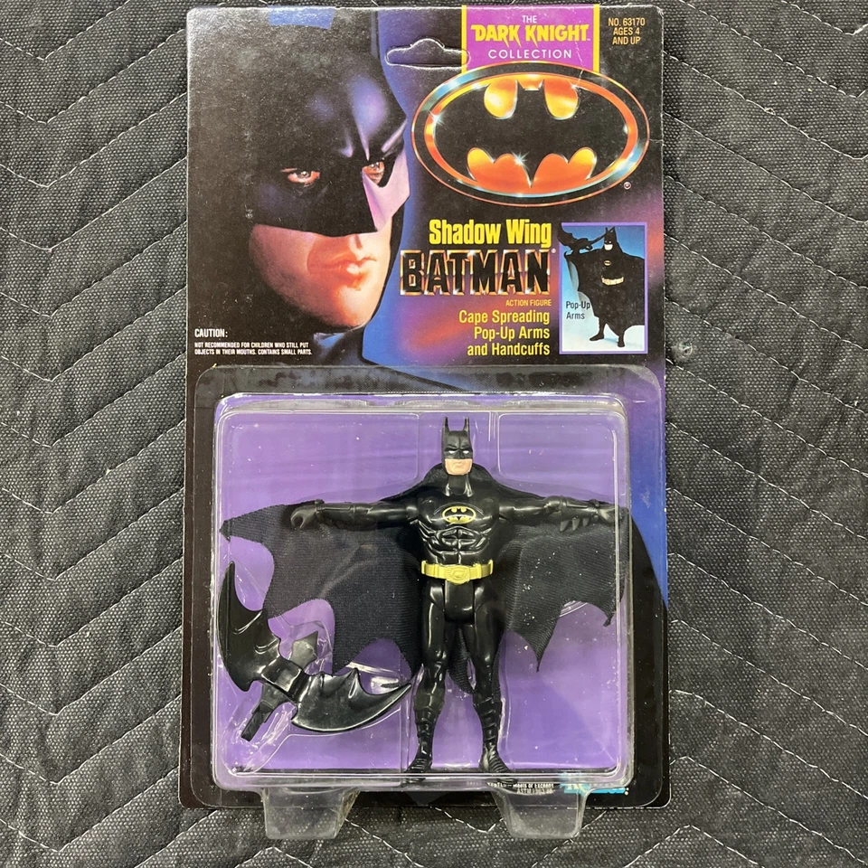 Figura de acción de Batman The Dark Knight Collection Shadow Wing 1990 Kenner nueva Foto 1 de 4