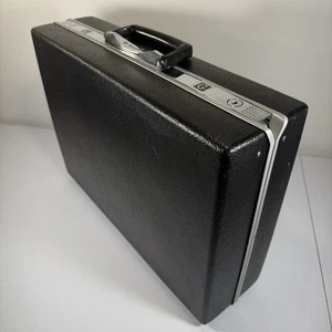 Vintage Hardshell Samsonite Black  Briefcase. NO Keys - Picture 1 of 8