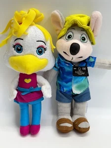 Chuck-E-Cheese 2-Pc Lot Plush Toys 11" Tourist Mouse/Helen Henny Big Head Dolls - Picture 1 of 12