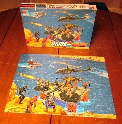 GI JOE mural jigsaw puzzle Battle #3 missing piece 1985 military toys - Image 1 of 4