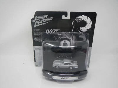 Johnny Lightning 007 SkyFall Collectible Tin Display 1964 Aston Martin DB5 - Image 1 of 4