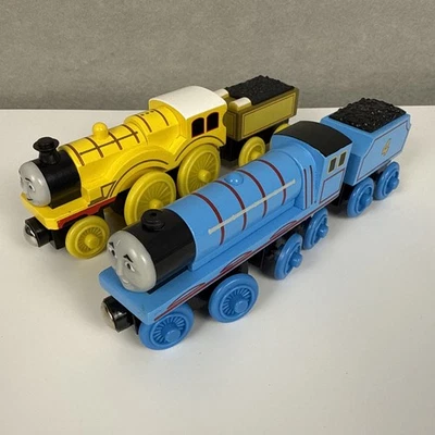 Thomas & Friends Ferrocarril de Madera Gordon & Molly con Licitaciones Motores De Colección Y2K Foto 1 de 4