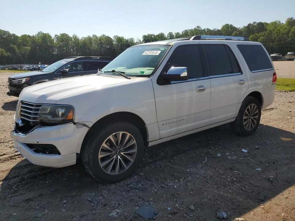Automatic Transmission 6 Speed 6R80 2WD Fits 15-17 EXPEDITION 2633019 - Image 1 of 4