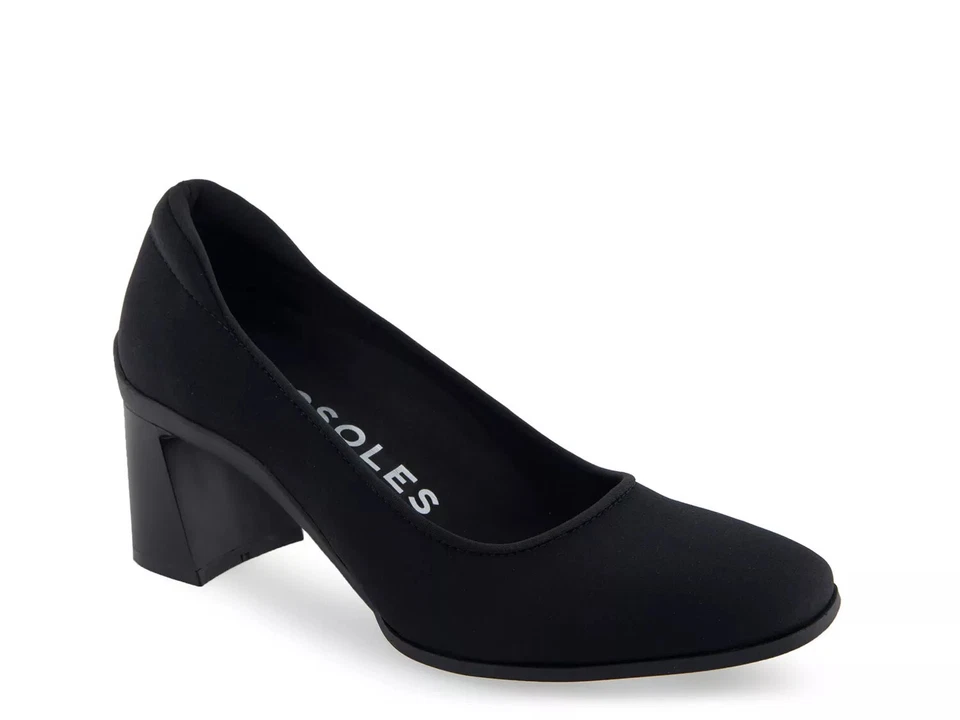 Woman's Dress Shoes Aerosoles Casta Pump - Image 1 of 1
