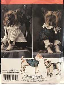 SEWING PATTERN Simplicity 2759 STEAMPUNK GOTH RENAISSANCE DOG XS-M Costume - Picture 1 of 3