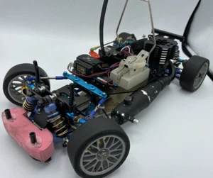 For parts Kyosho engine car Pure ten 4WD chassis vintage rare - Picture 1 of 17