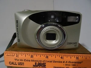 Fujifilm Zoom Date 60 35mm Film Point-and-Shoot Camera - Picture 1 of 8