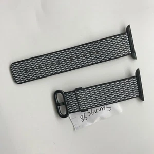 Original Apple Watch Banda de NAILON Tejida Gris Espacio Hebilla 38MM 40MM Negro Revisado - Imagen 1 de 10