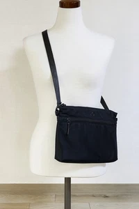 Lululemon New Parent Crossbody Bag Diaper Bag Purse Black Gray Interior 11x8x2” - Picture 1 of 12